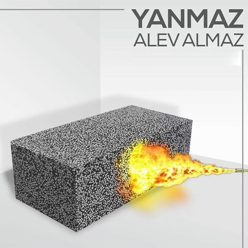 What is the relationship between the pore structure design of insulation bricks and their insulation effect?