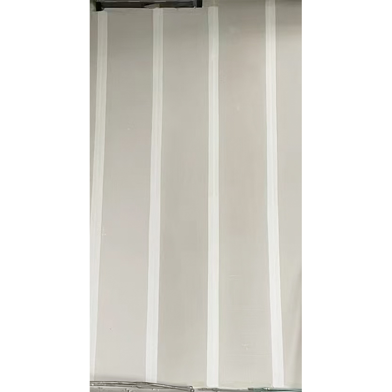 How to ensure proper rust prevention treatment of reinforcing steel bars during the production of autoclaved aerated concrete (AAC) sheets?